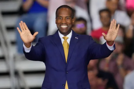 Gubernatorial candidate James campaigns in U.P.